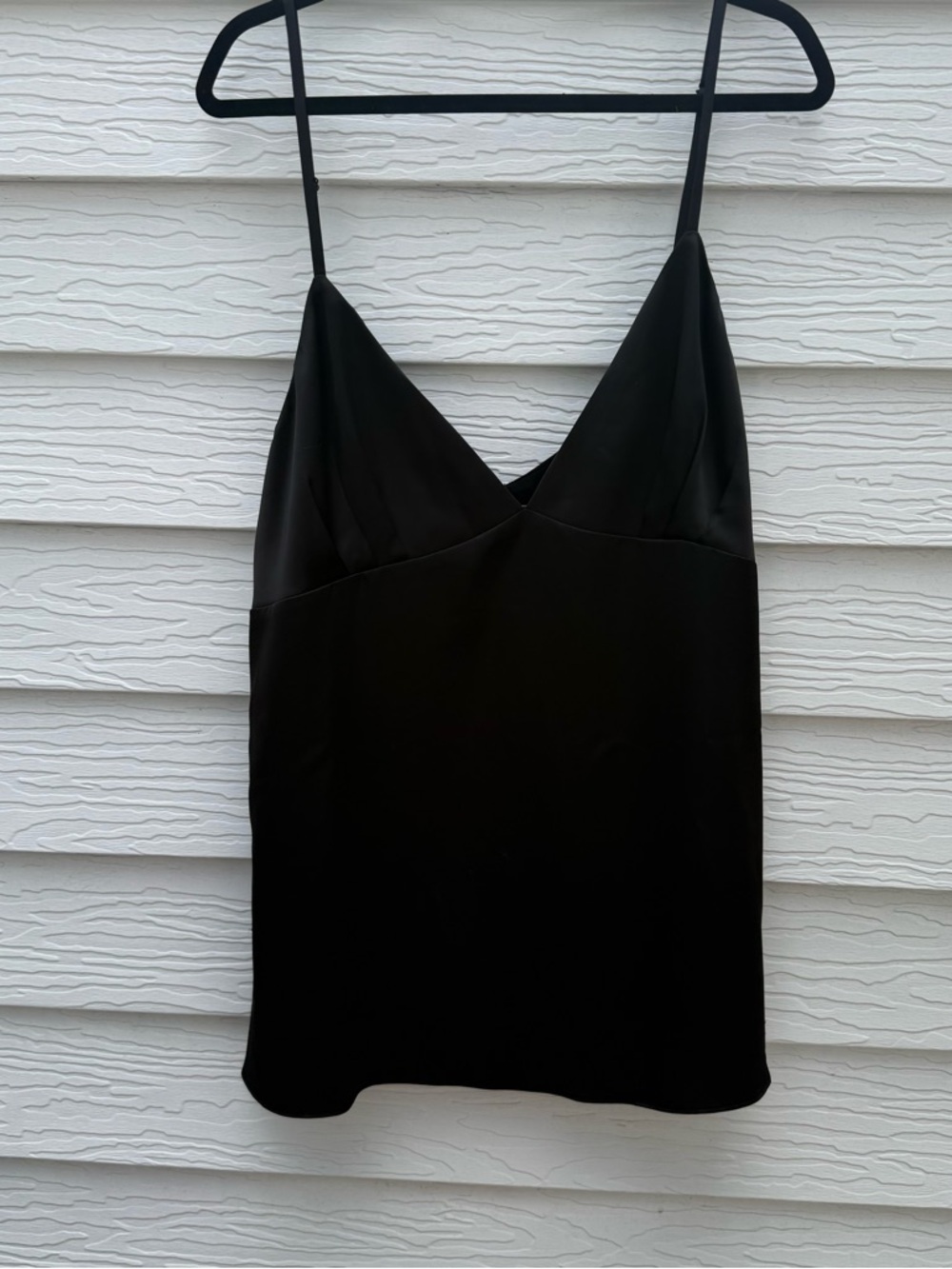 Fame and Partners Black Satin V-Neck tank
Top size 18